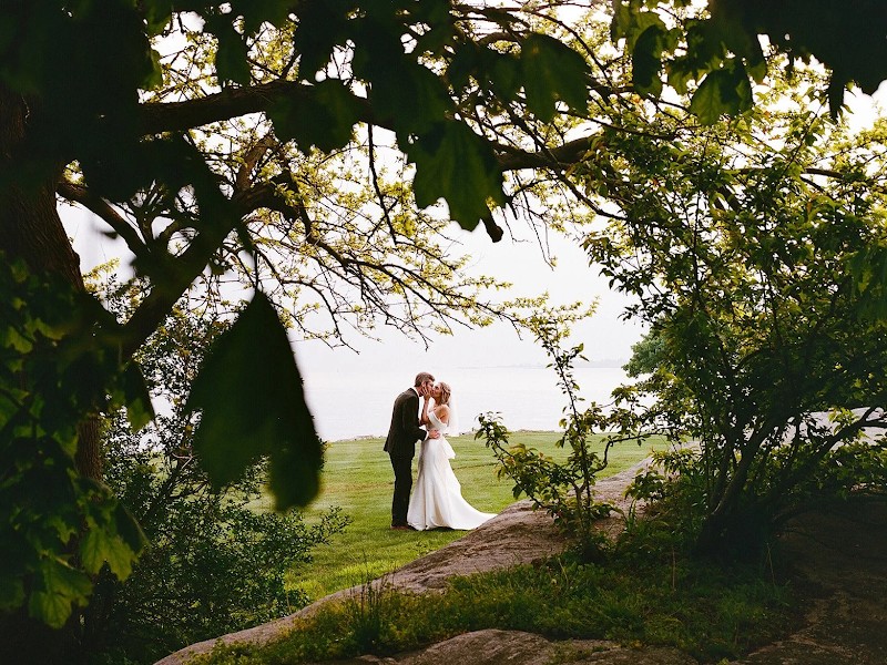 Documentary vs Cinematic Wedding Photography: What’s Trending in 2026?